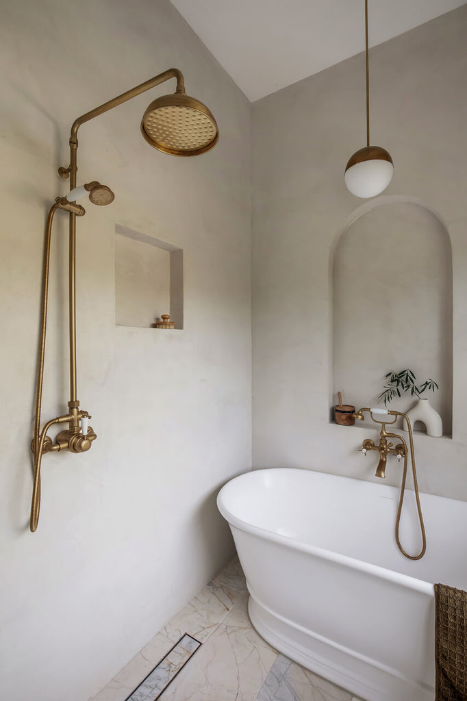 Turner Hastings Cambridge 156 TitanCast Bath - Satin Silk White