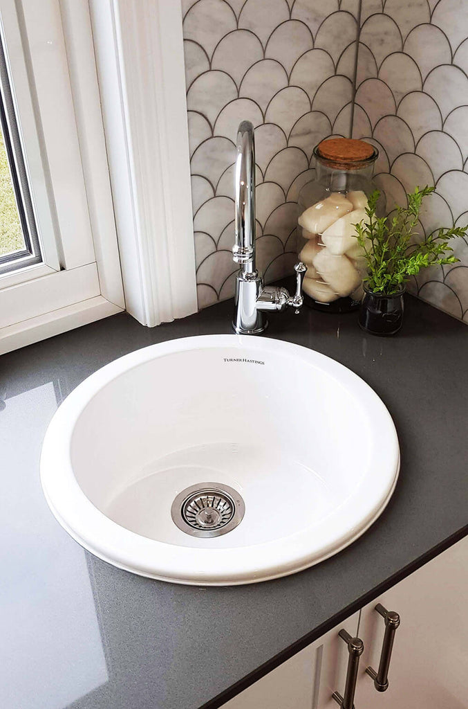 Turner Hastings Cuisine Round 47 Inset / Undermount Fireclay Sink - Gloss White