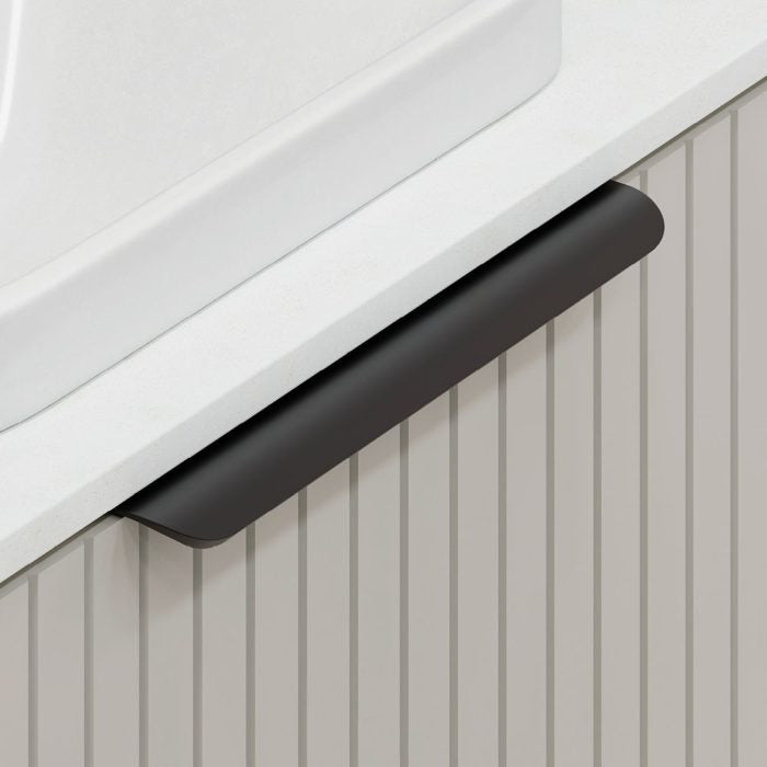Fienza Edge Curved Pull Handle - Matte Black