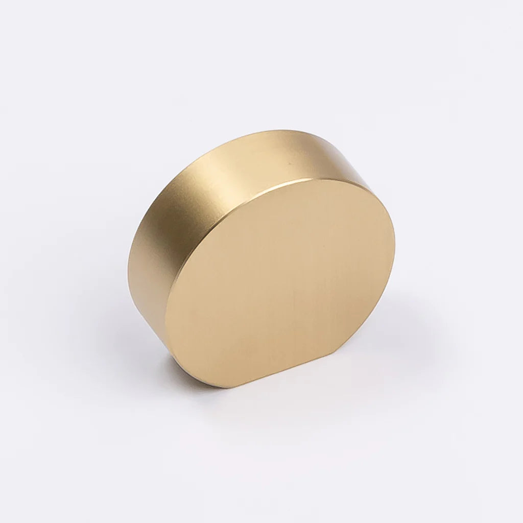 Manovella Disc Cabinet Knob - Katherina - Brushed Brass