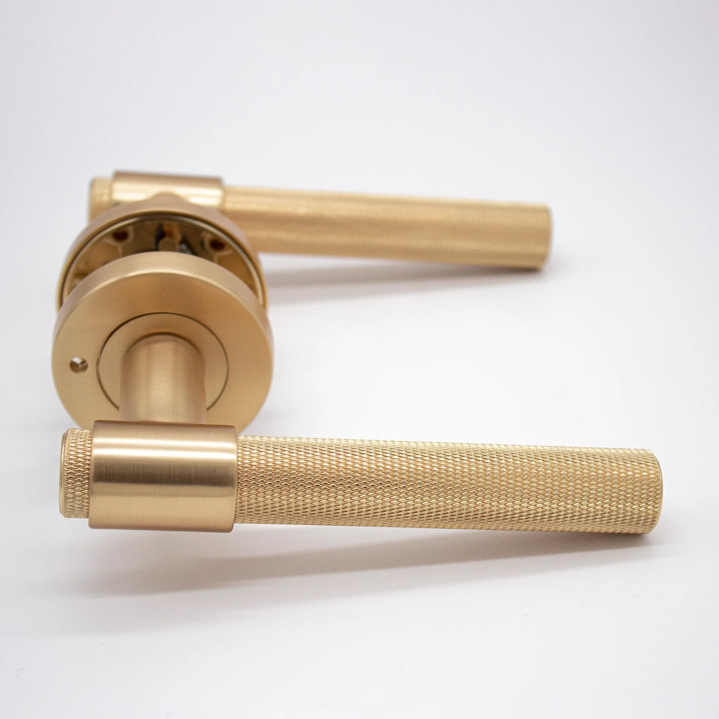 Manovella Knurled Privacy Door Handle - Rosedale - Satin Brass