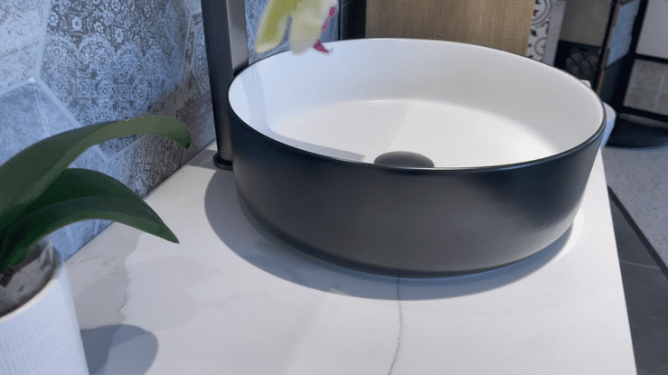 Otti Radius Round 355x355mm Basin - Matte Black And Matte White