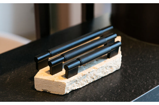 Turner Hastings Arla Sassari Cabinet Handle - Matte Black