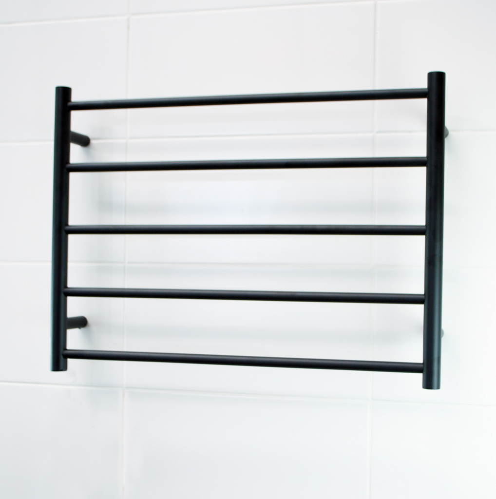Radiant Heating Round Bars 240V Heated Towel Rails Matte Black 750 x 550