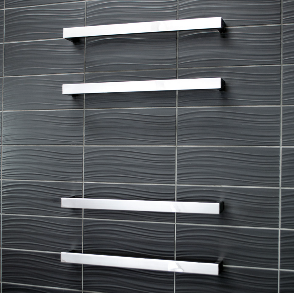 Radiant Heating Square Single Bar 12V Heated Towel Rail Polished 650