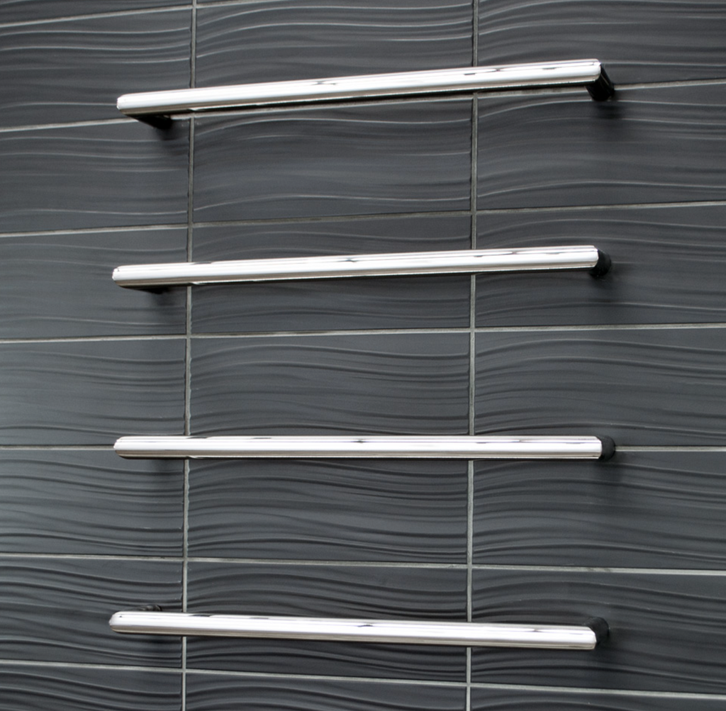 Radiant Heating Single Round Bar 12V Heated Towel Rail Polished 650