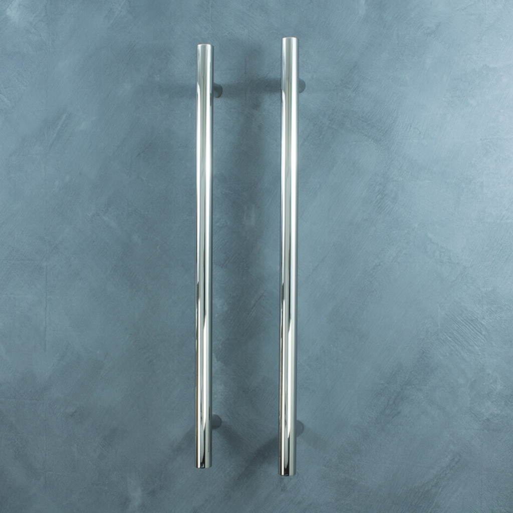 Radiant Heating Vertical Round Bars 12V Heated Towel Rails Polished 40 x 950
