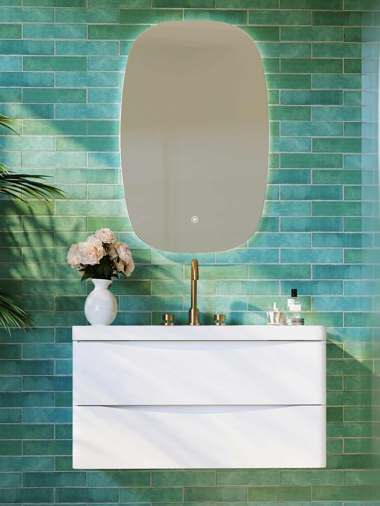 Belbagno Q-Line LED Mirror - Wellsons