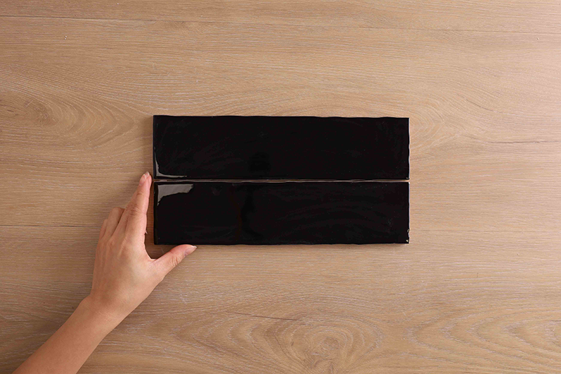 Noosa Black Gloss Subway Tile