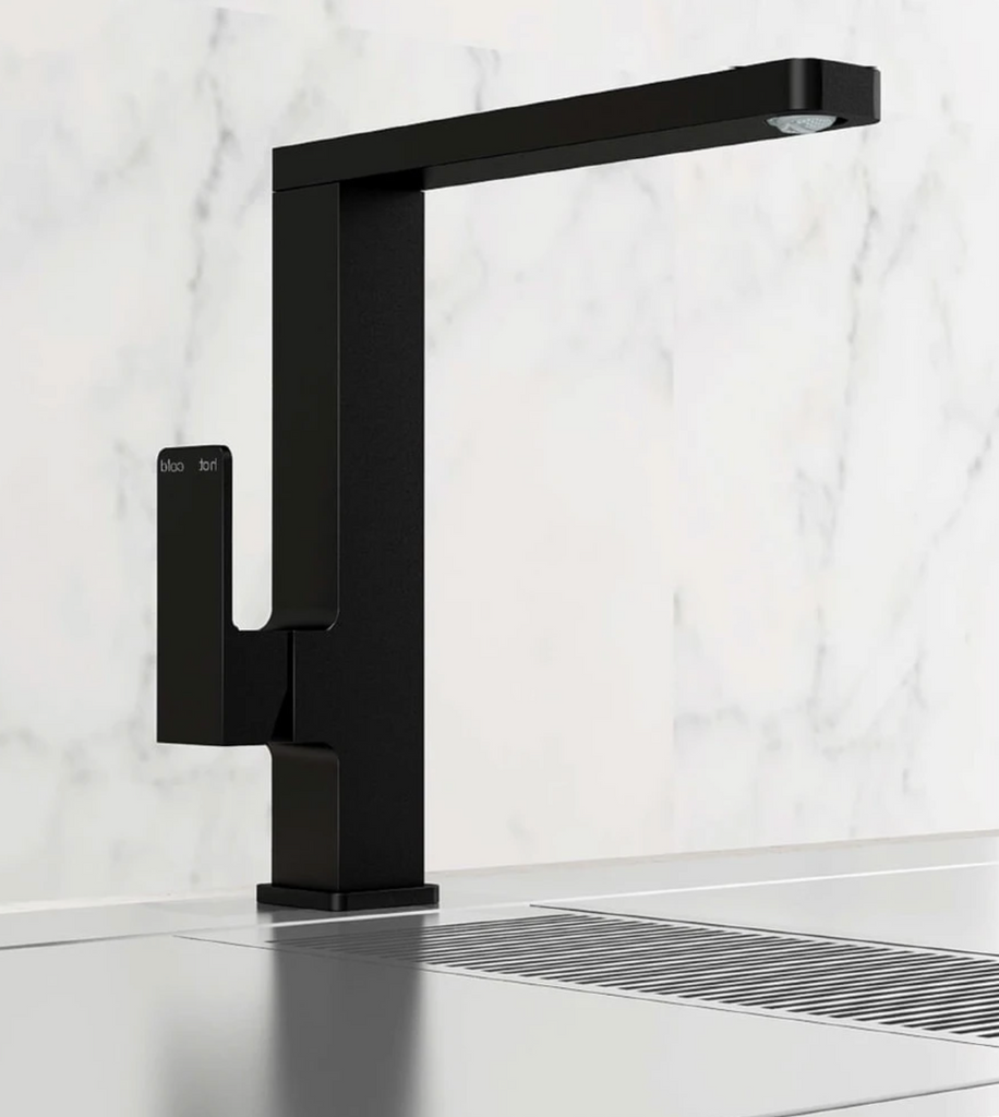 Nero Celia Kitchen Mixer - Matte Black