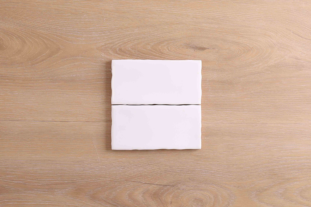 Noosa White Small Gloss Subway Tile