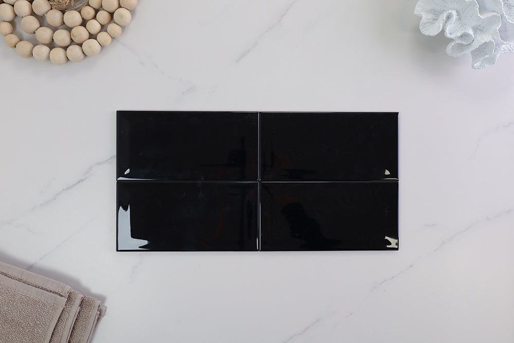 Windsor Bevelled Black Gloss Subway Tile
