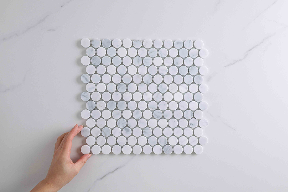 Infinity White Penny Carrara Round Mosaic