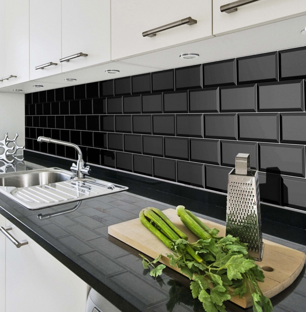 Windsor Bevelled Black Gloss Subway Tile