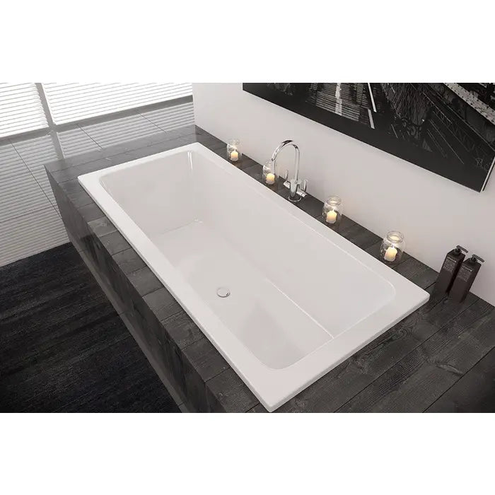 Decina Carina Island Bath 1525/1675/1750mm - Gloss White