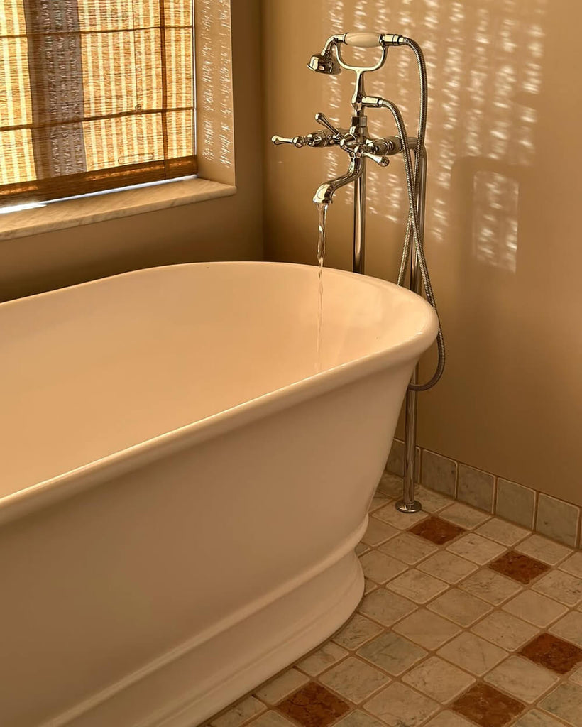 Turner Hastings Cambridge 174 TitanCast Bath - Satin Silk White