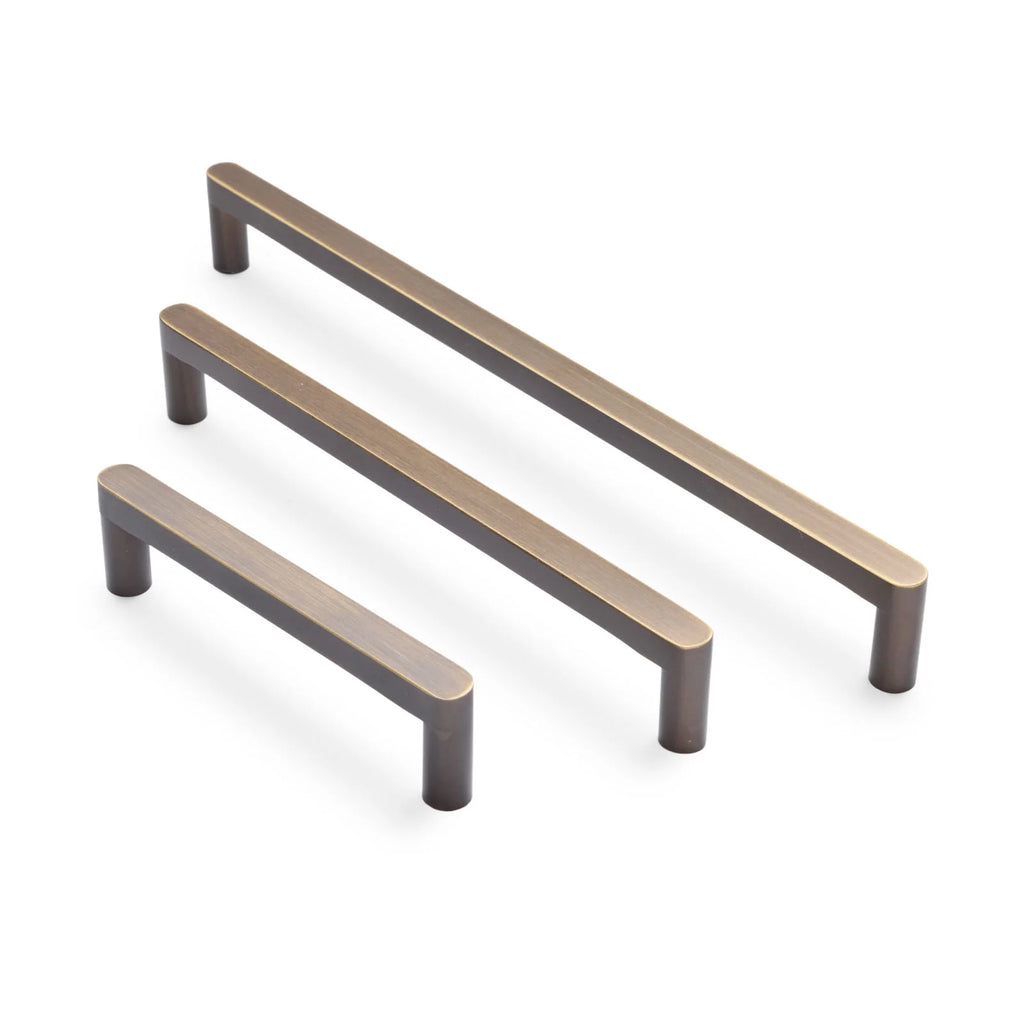 Manovella Straight Profile Cabinet Pull - Clio - Aged Brass