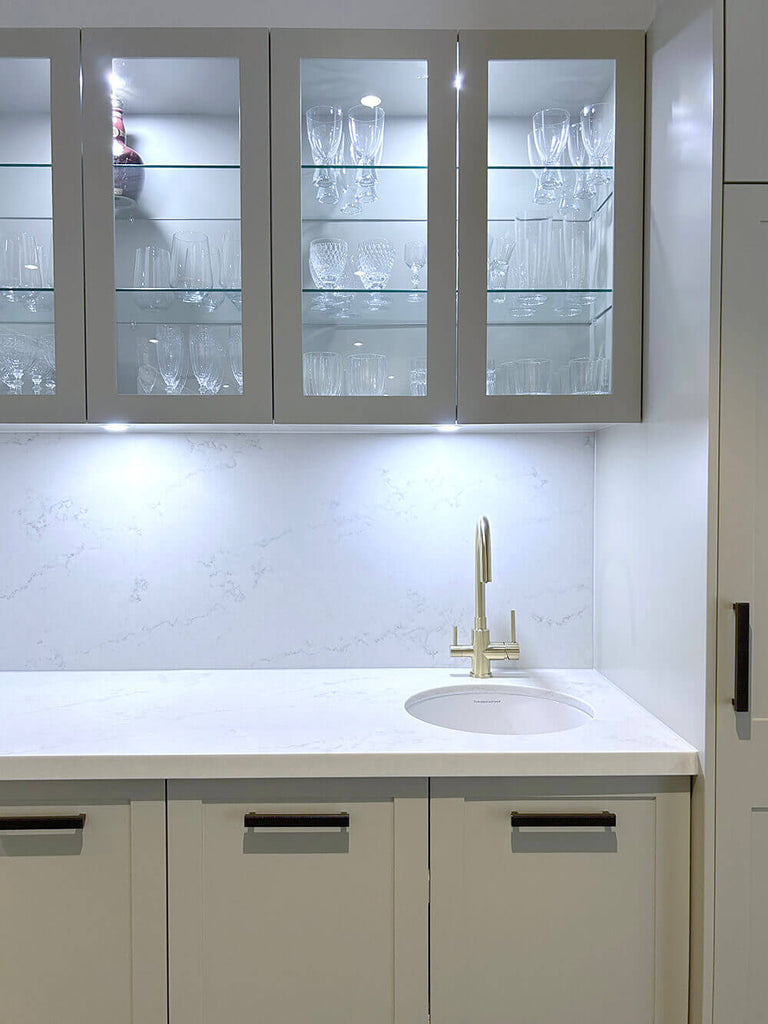 Turner Hastings Cuisine Round 47 Inset / Undermount Fireclay Sink - Gloss White