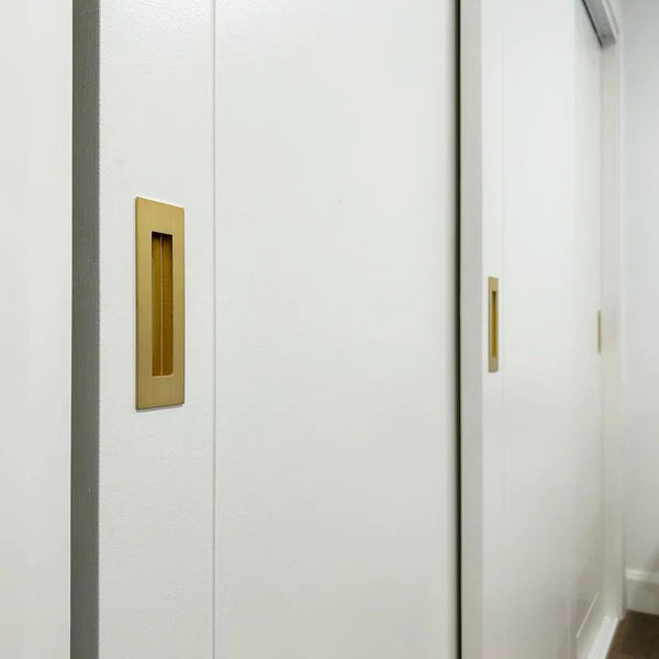 Manovella Sliding Door Flush Pull 150mm x 50mm - Satin Brass