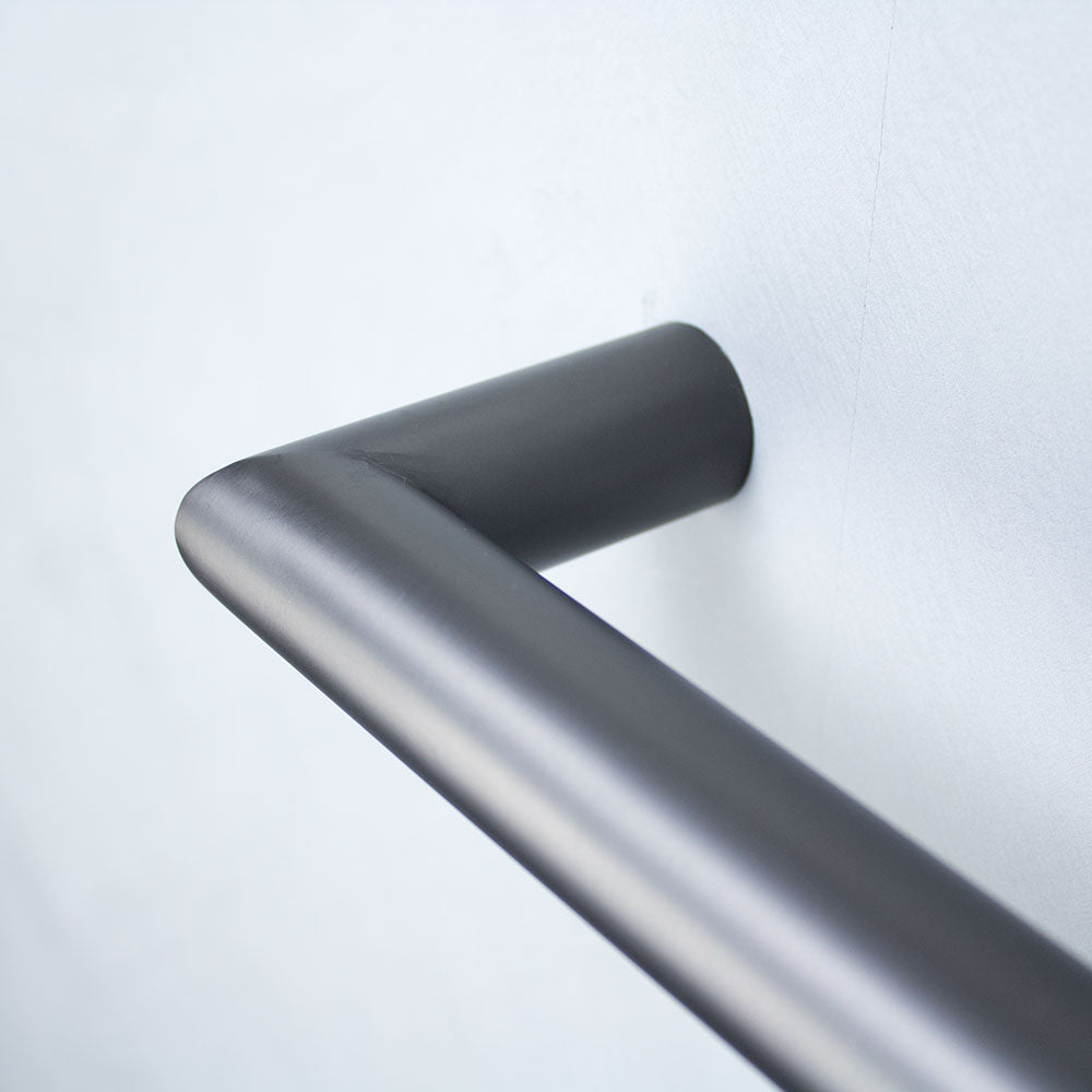 Radiant Heating Single Round Bar 12V Heated Towel Rail Gunmetal Grey 800