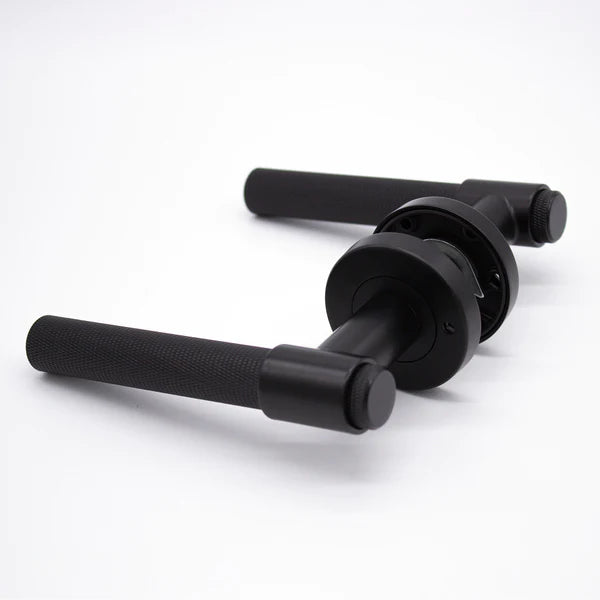 Manovella Knurled Privacy Door Handle - Rosedale - Matte Black