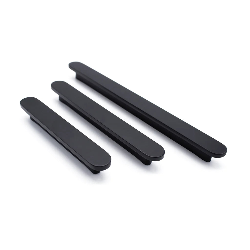Manovella Matte Black Oval Profile Cabinet Pull - Imogen