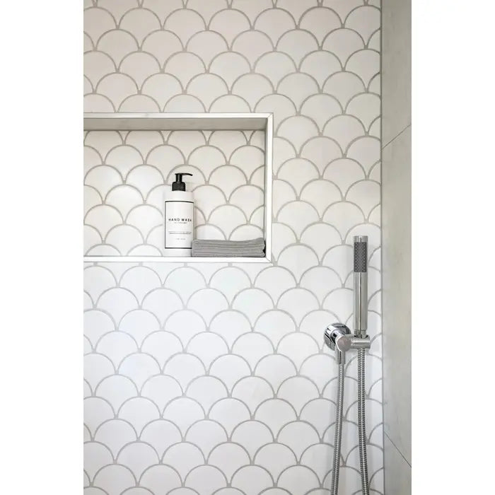 Meir Round Shower On Bracket - Chrome