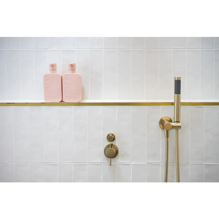 Meir Round Shower On Bracket - Tiger Bronze