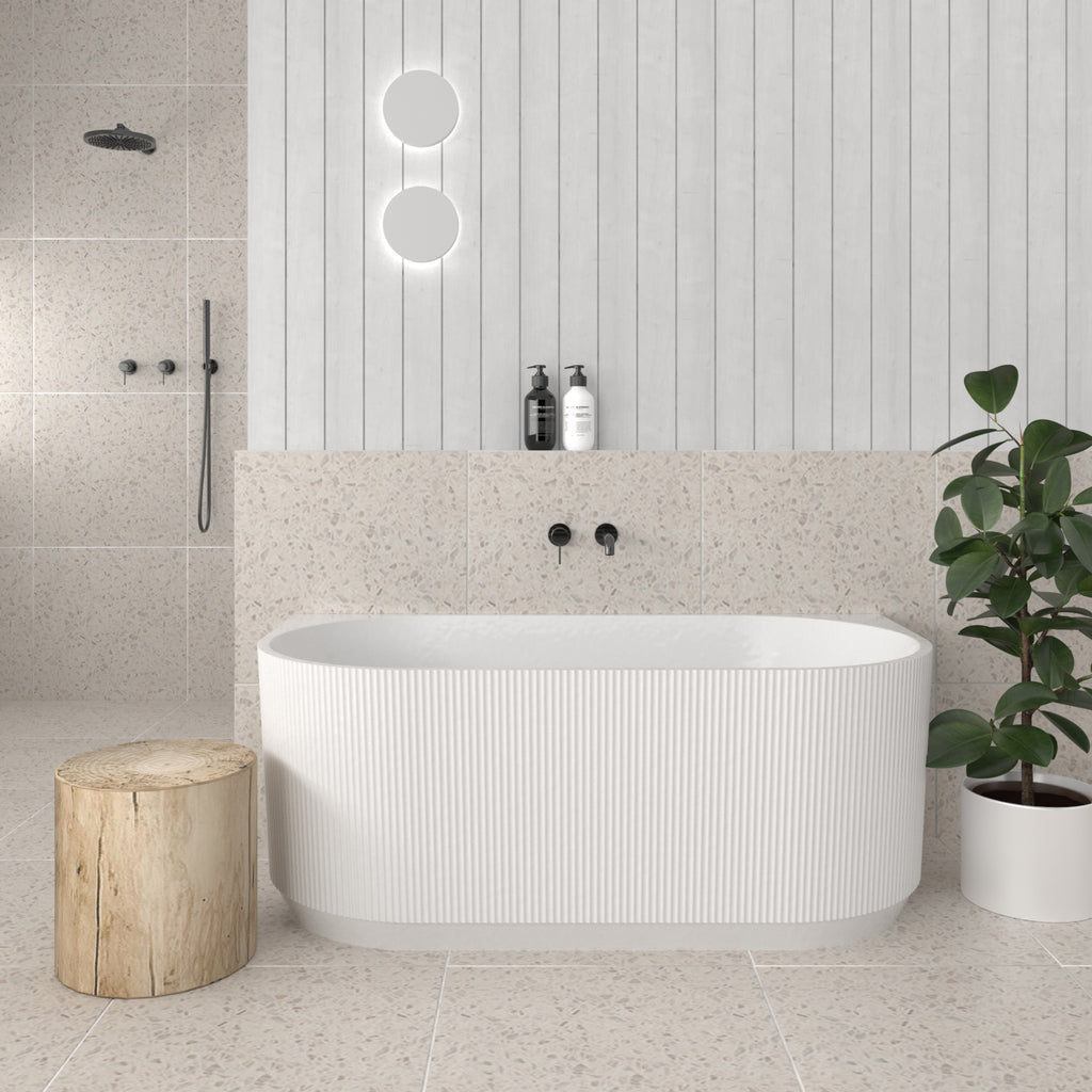 Rosely Fluted Back To Wall Bathtub Gloss White
