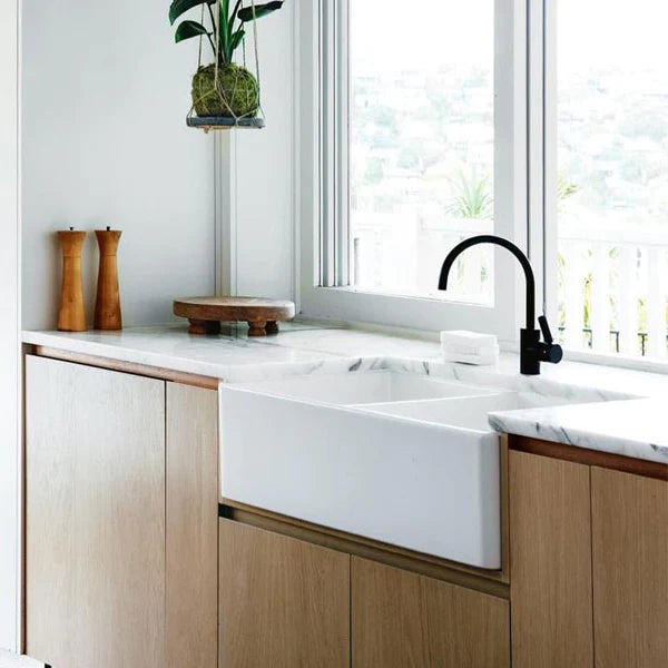 Turner Hastings Novi 85x46 Double Bowl Fireclay Butler Sink - Gloss White