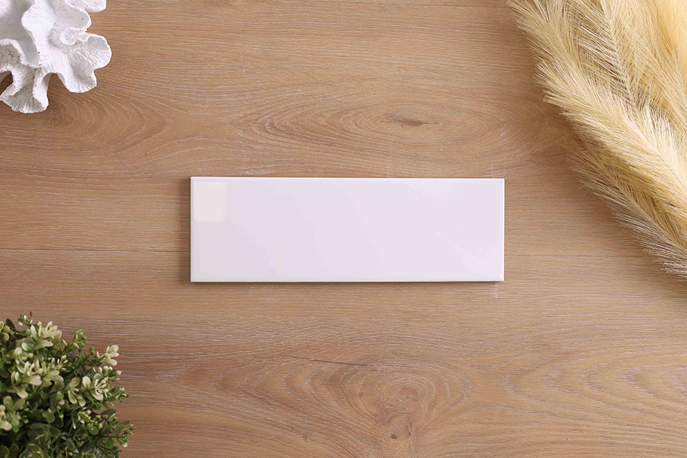 Lighthouse White Gloss Tile