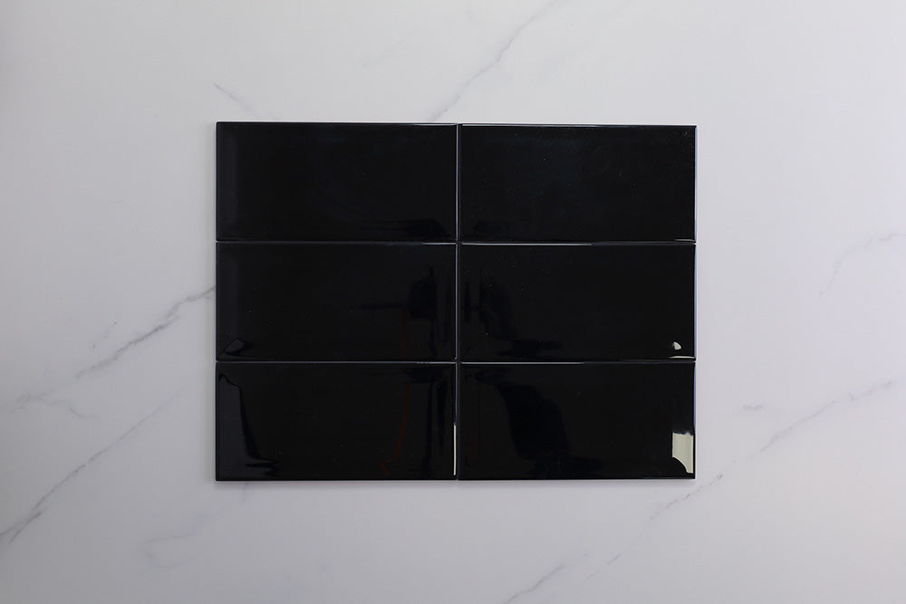 Windsor Bevelled Black Gloss Subway Tile