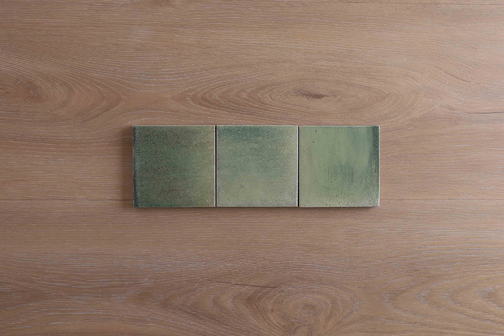 Pavillion Green Gloss Tile