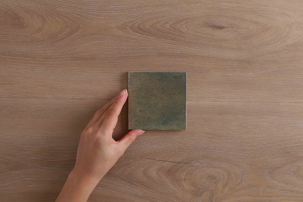 Pavillion Green Gloss Tile