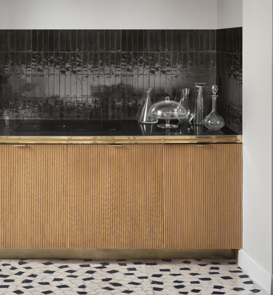 Wilton Black Gloss Subway Tile