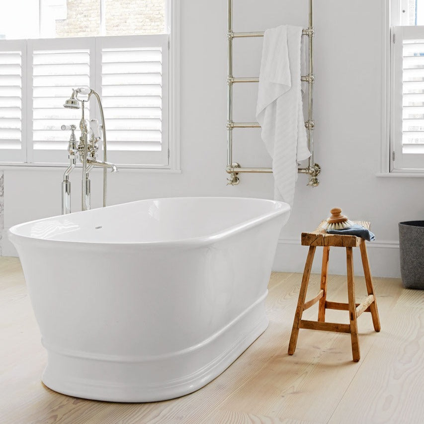 Turner Hastings Cambridge 174 TitanCast Bath - Gloss White 2