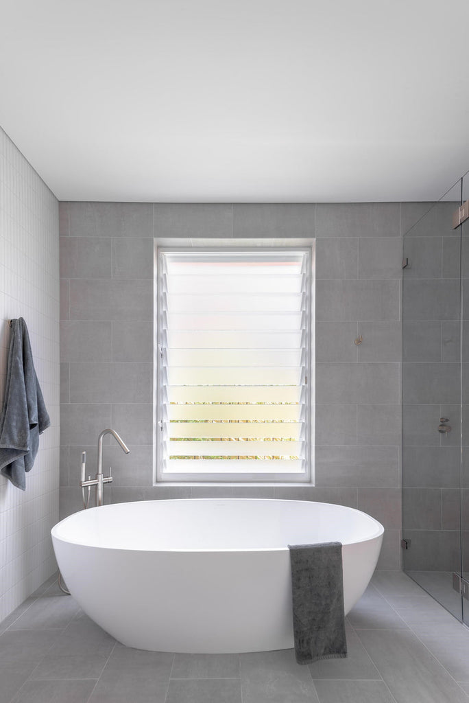 Meir Round Freestanding Bath Spout Plus Hand Shower - Shadow