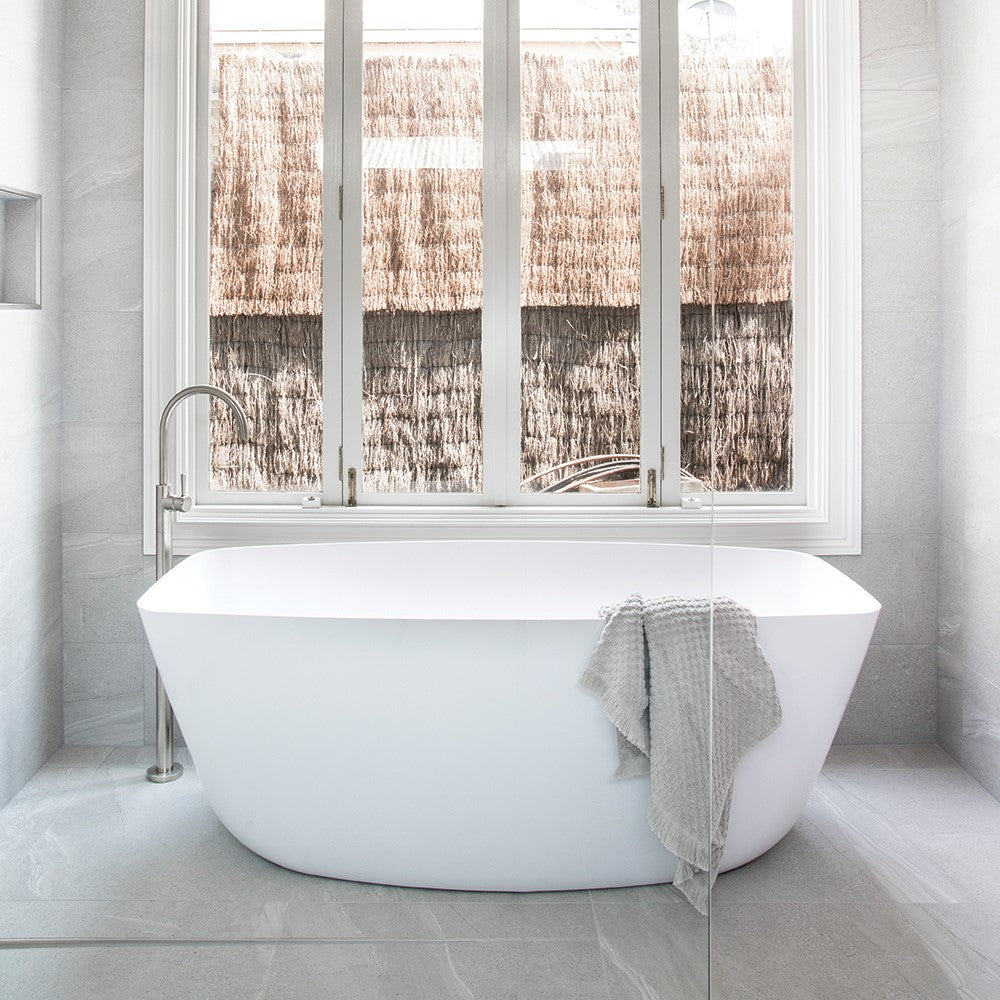 ADP Slumber Freestanding Bath 1565mm - Gloss White - Wellsons