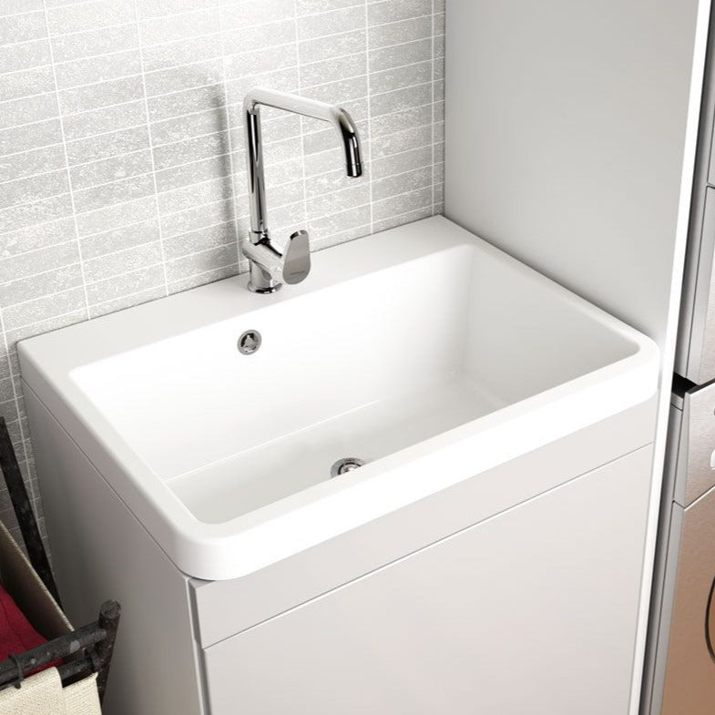 Turner Hastings Ravine 66x51 Fireclay Sink