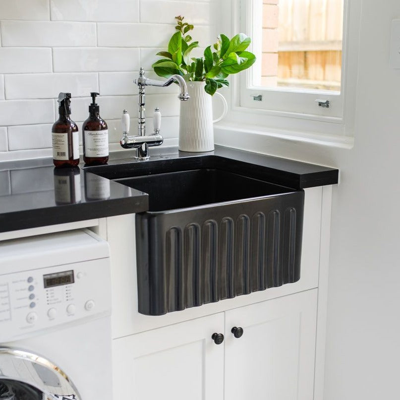 Turner Hastings Novi 50x46 Fireclay Butler Sink - Matte Black